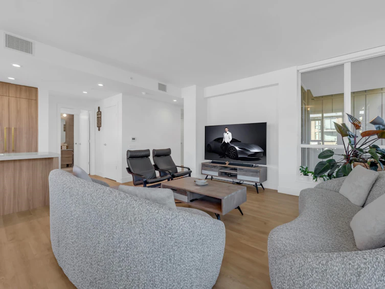 1101-2325 Emery Court, North Vancouver, BC, V7J 0E8 - 7