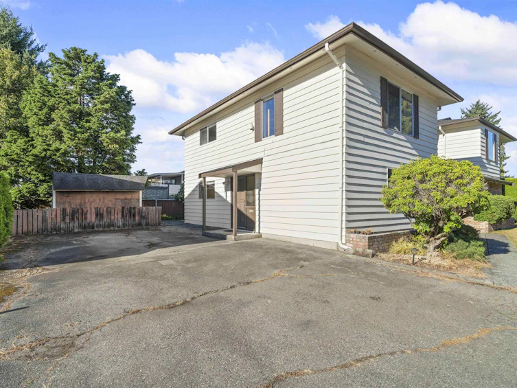 8431 Rosebank Crescent, Richmond, BC, V7A 2K8 - 35