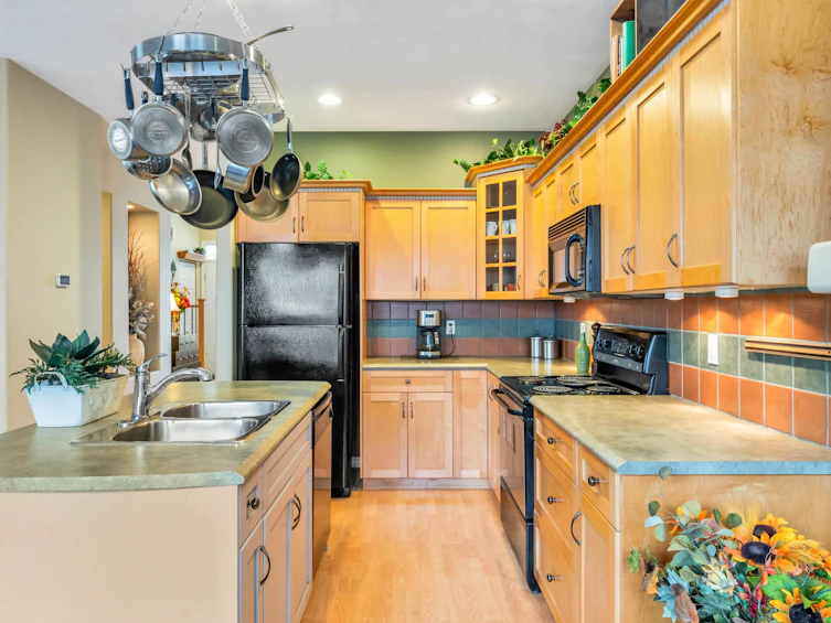24121 102a Avenue, Maple Ridge, BC, V2W 2B3 - 16