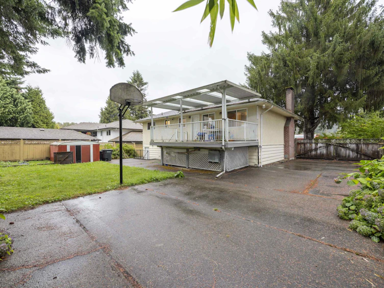 675 Duncan Avenue, Burnaby, BC, V5B 4M1 - 20