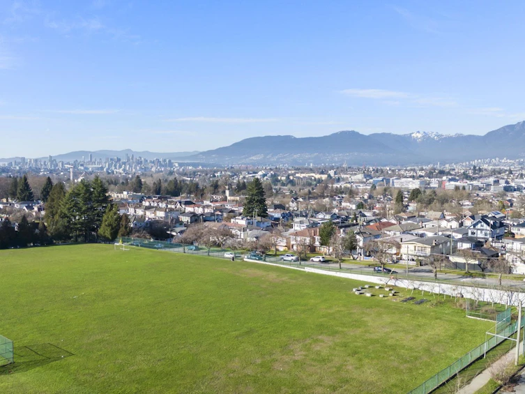 3206 E 25th Avenue, Vancouver, BC, V5R 1J6 - 20