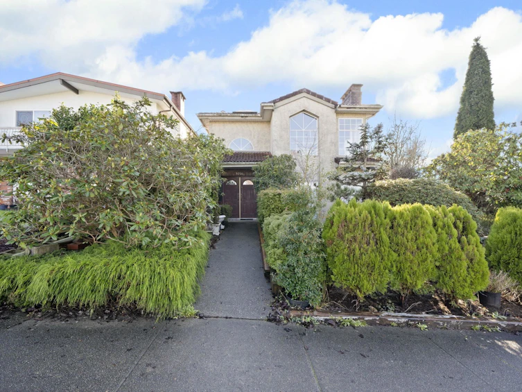 3206 E 25th Avenue, Vancouver, BC, V5R 1J6 - 24