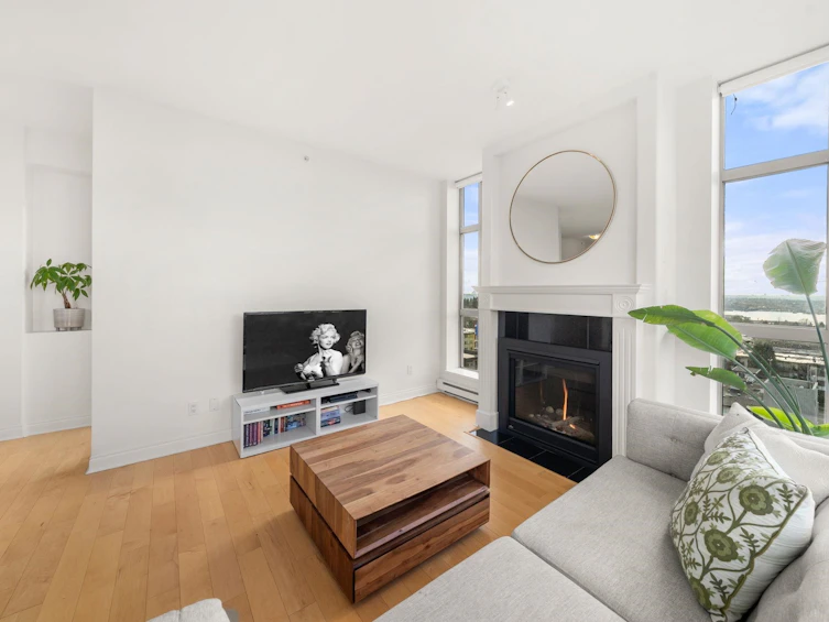 1006-160 E 13th Street, North Vancouver, BC, V7L 2L5 - 9