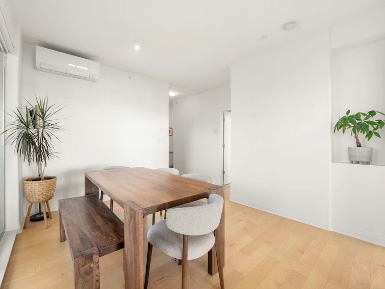 1006-160 E 13th Street, North Vancouver, BC, V7L 2L5 - 13