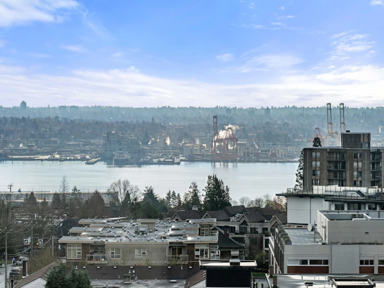 1006-160 E 13th Street, North Vancouver, BC, V7L 2L5 - 2