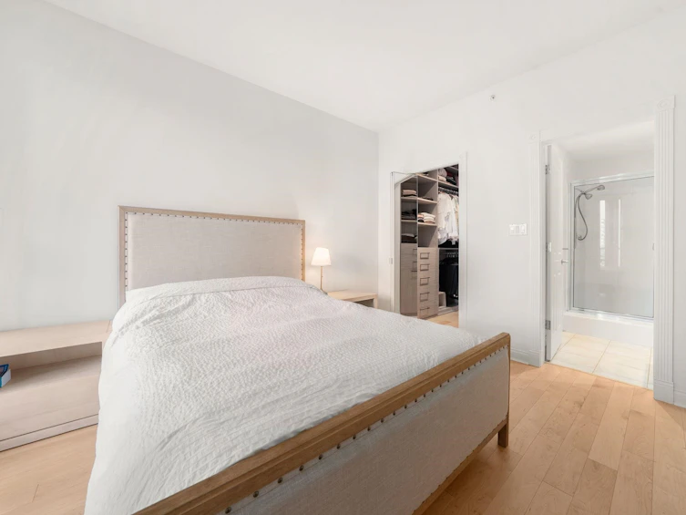 1006-160 E 13th Street, North Vancouver, BC, V7L 2L5 - 21