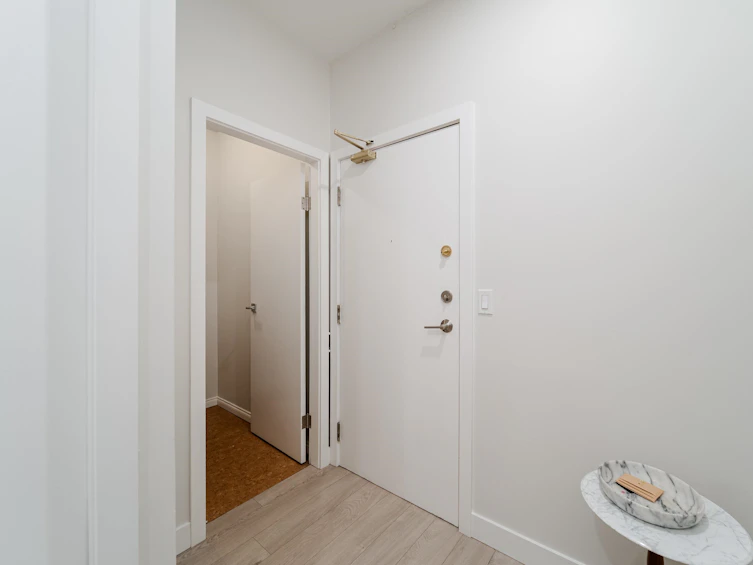 212-1924 Comox Street, Vancouver, BC, V6G 1R4 - 12