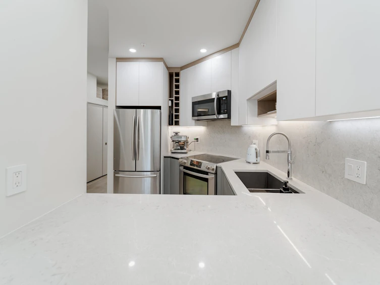 212-1924 Comox Street, Vancouver, BC, V6G 1R4 - 10