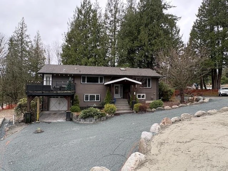 13993 Silver Valley Road, Maple Ridge, BC, V4R 2R3 - 2