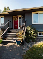 816 Ladner Street