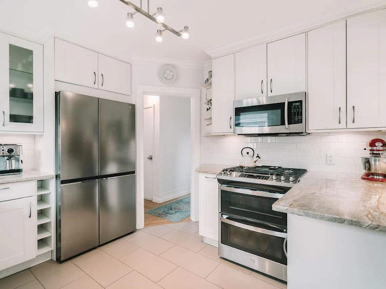 816 Ladner Street, New Westminster, BC, V3L 4W4 - 11