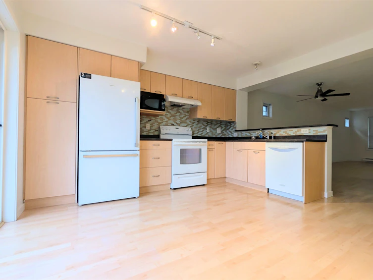 58-4401 Blauson Boulevard, Abbotsford, BC, V3G 0A4 - 4