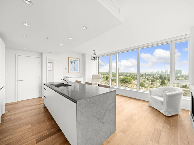 1808-8555 Granville Street, Vancouver, BC, V6P 0C3 - 7