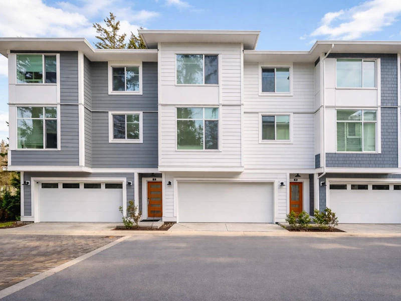 9 - 2328 167a Street, Surrey BC