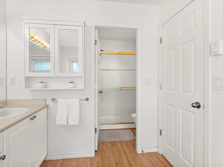 20-15037 58th Avenue, Surrey, BC, V3S 8Z5 - 24