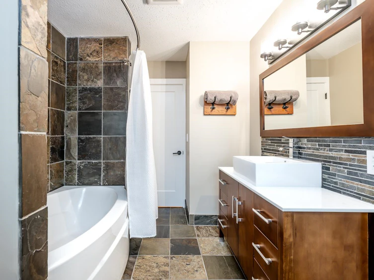 40195 Kintyre Drive, Squamish, BC, V0N 1T0 - 32