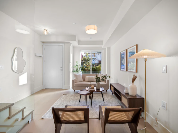 103-1837 E Georgia Street, Vancouver, BC, V5L 2B5 - 10