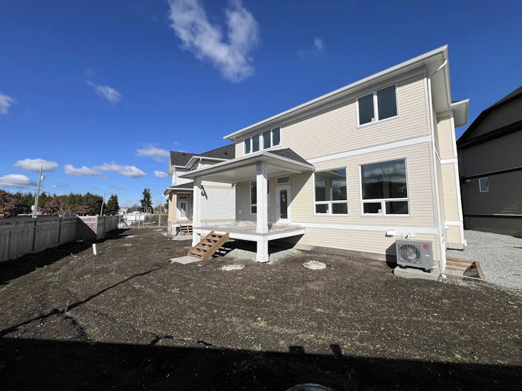 27724 Track Place, Abbotsford, BC, V4X 0C7 - 4