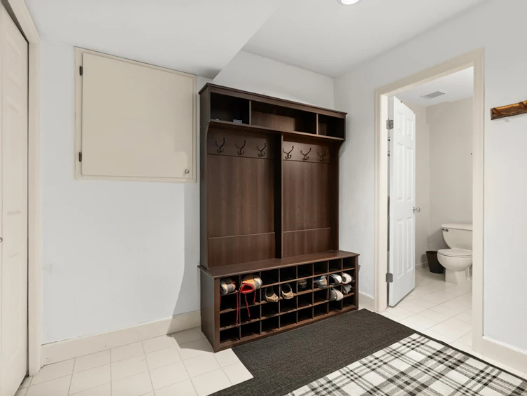 457 Hillcrest Street, West Vancouver, BC, V7V 2L8 - 36