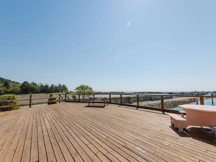222-1585 Field Road, Sechelt, BC, V7Z 0H1 - 36