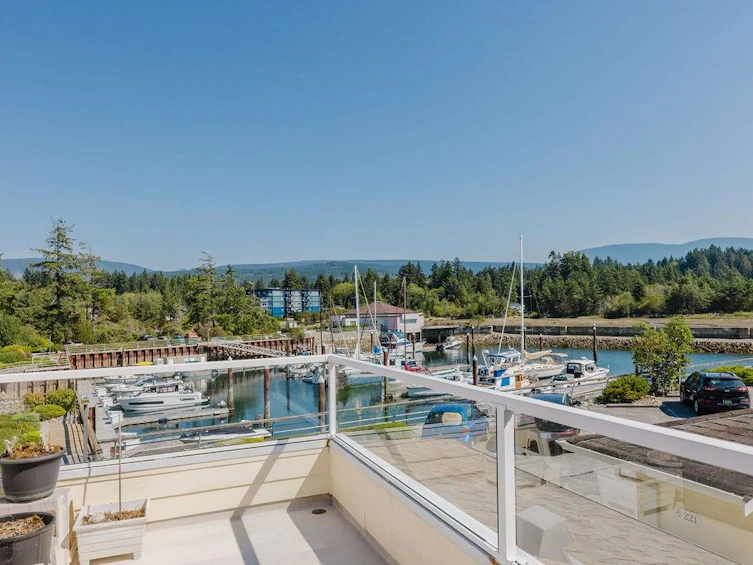 222-1585 Field Road, Sechelt, BC, V7Z 0H1 - 14