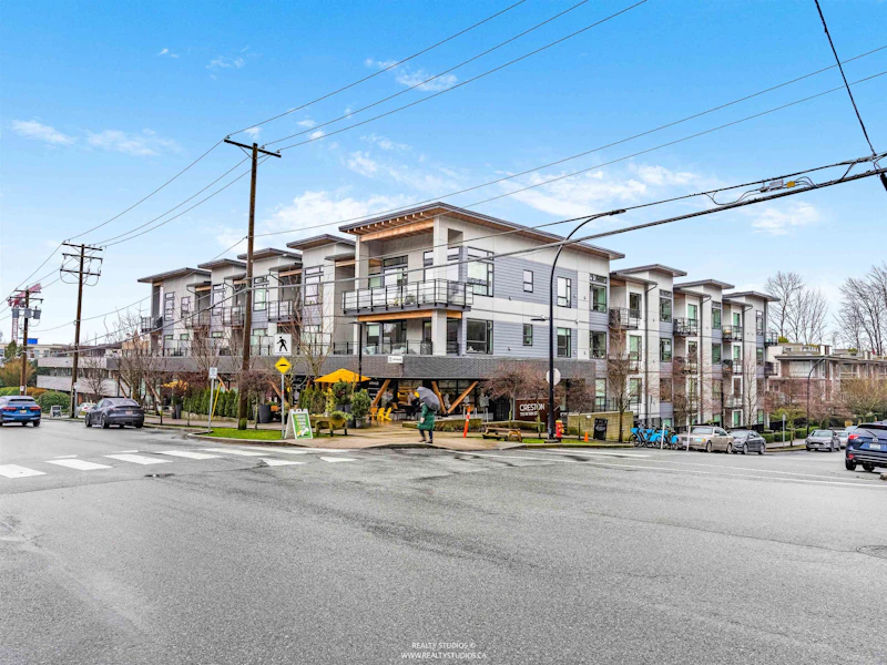 206 - 715 W 15th Street, North Vancouver BC
