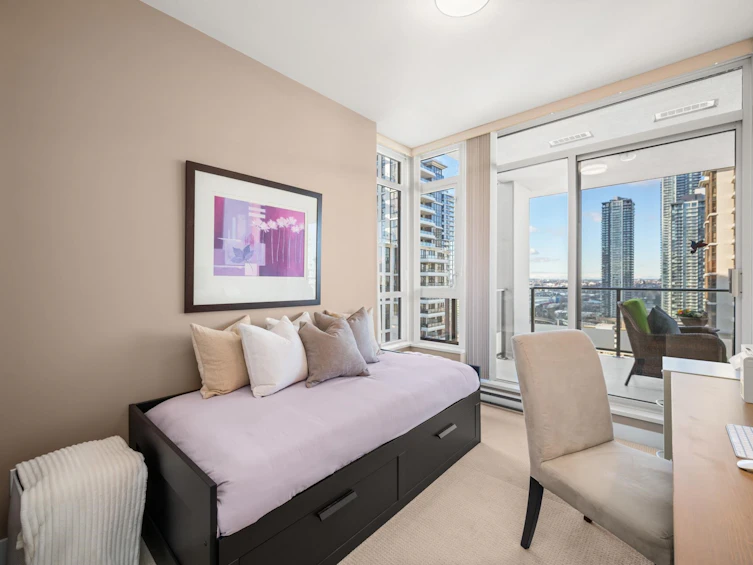 2006-2077 Rosser Avenue, Burnaby, BC, V5C 0G6 - 15