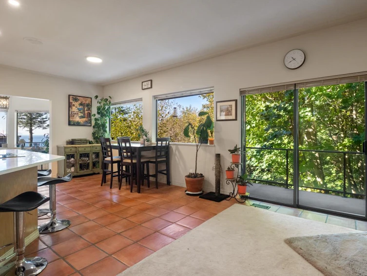 1311 133a Street, Surrey, BC, V4A 4C4 - 12