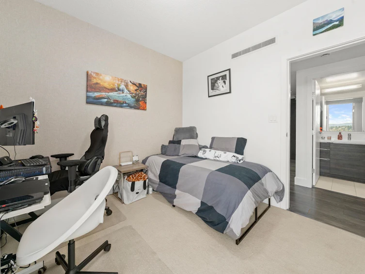 2202-1550 Fern Street, North Vancouver, BC, V7J 0A9 - 20