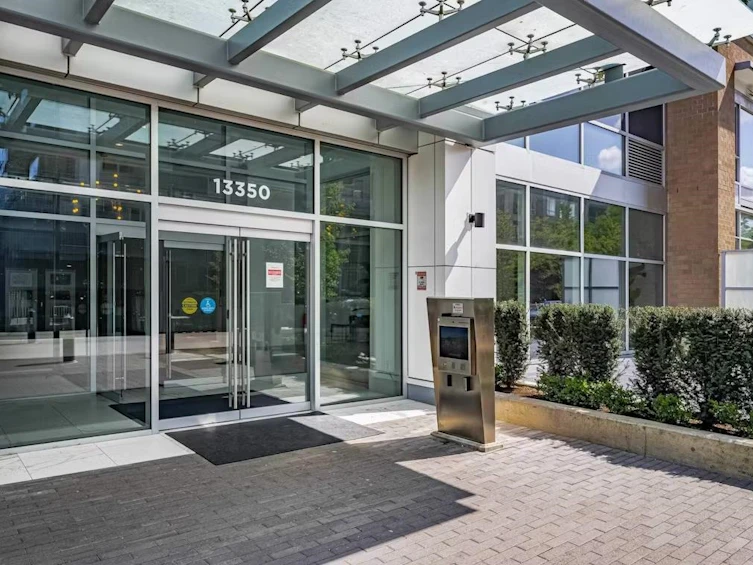 4105-13350 Central Avenue, Surrey, BC, V3T 0S1 - 2