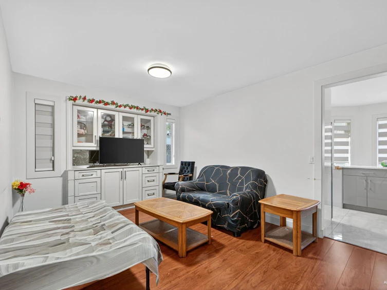 12079 84a Avenue, Surrey, BC, V3W 0S7 - 9