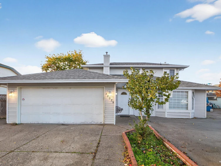 12079 84a Avenue, Surrey, BC, V3W 0S7