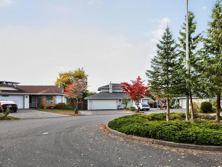 12079 84a Avenue, Surrey, BC, V3W 0S7 - 12