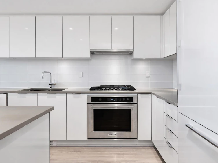 406-2388 Madison Avenue, Burnaby, BC, V5C 0K8 - 8