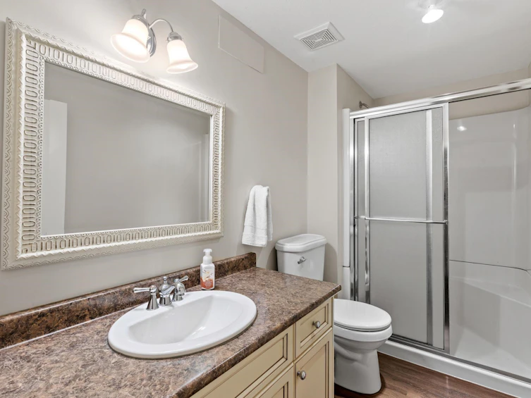 29288 Duncan Avenue, Abbotsford, BC, V4X 1J5 - 25