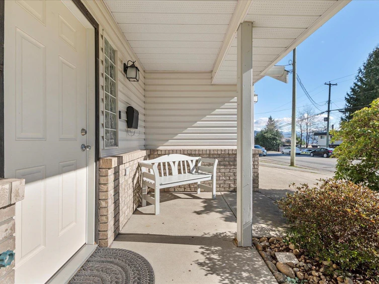 32747 Mcrae Avenue, Mission, BC, V2V 2L8 - 5