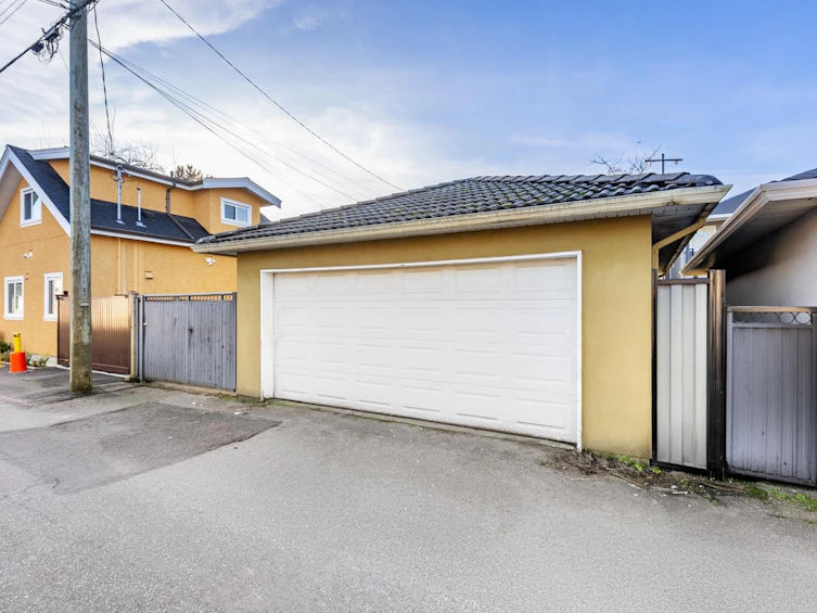6586 Nanaimo Street, Vancouver, BC, V5P 4L2 - 29