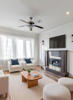 6586 Nanaimo Street