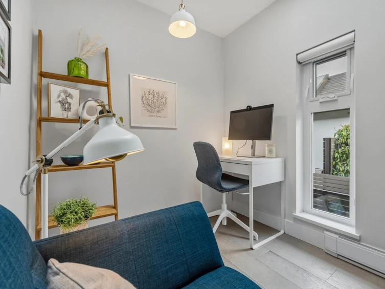 1681 Kitchener Street, Vancouver, BC, V5L 2W1 - 21