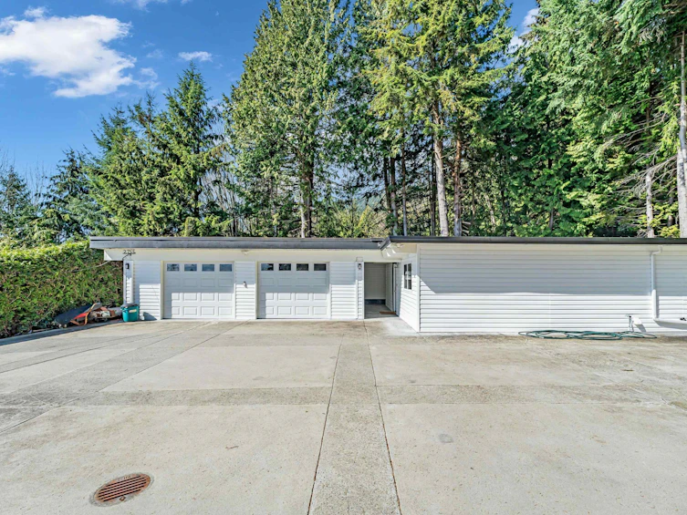 2755 Skilift Place, West Vancouver, BC, V7S 2T6 - 32