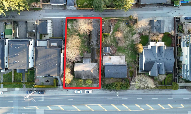 14068 North Bluff Road