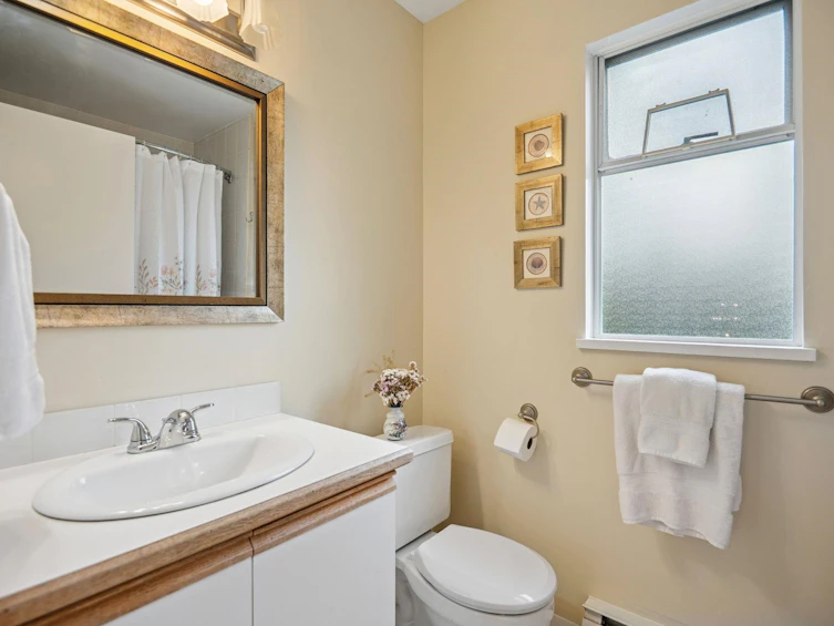 1089 Kilmer Road, North Vancouver, BC, V7K 1P9 - 24