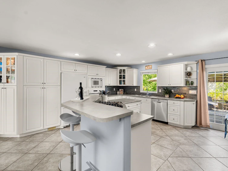 6714 Nicholson Road, Delta, BC, V4E 2T5 - 5