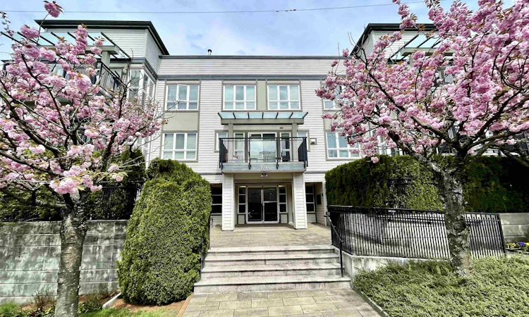 403-106 W Kings Road