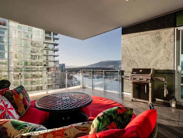 2201-277 Thurlow Street, Vancouver, BC, V6C 0C1 - 22