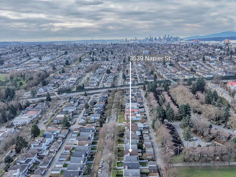 3539 Napier Street, Vancouver, BC, V5K 2X8 - 30