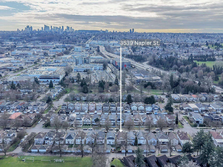 3539 Napier Street, Vancouver, BC, V5K 2X8 - 29