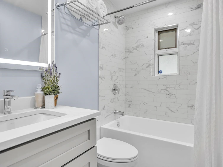 3539 Napier Street, Vancouver, BC, V5K 2X8 - 17