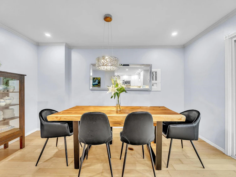 3539 Napier Street, Vancouver, BC, V5K 2X8 - 9