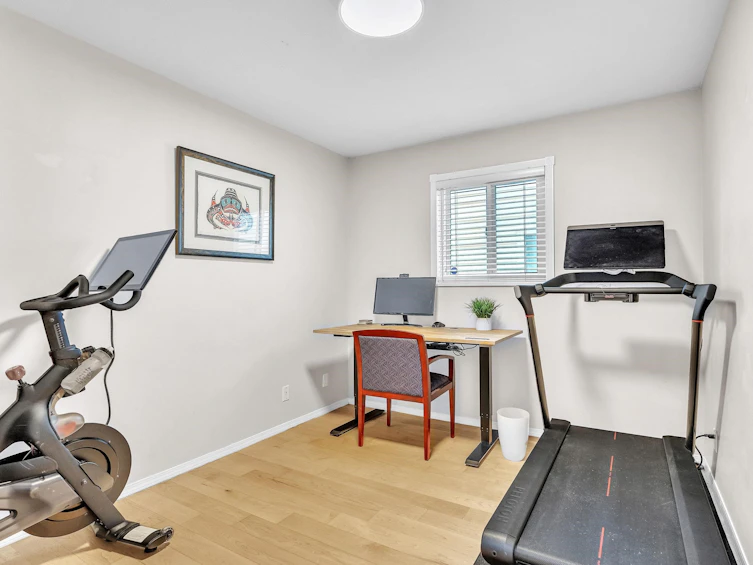 3539 Napier Street, Vancouver, BC, V5K 2X8 - 7